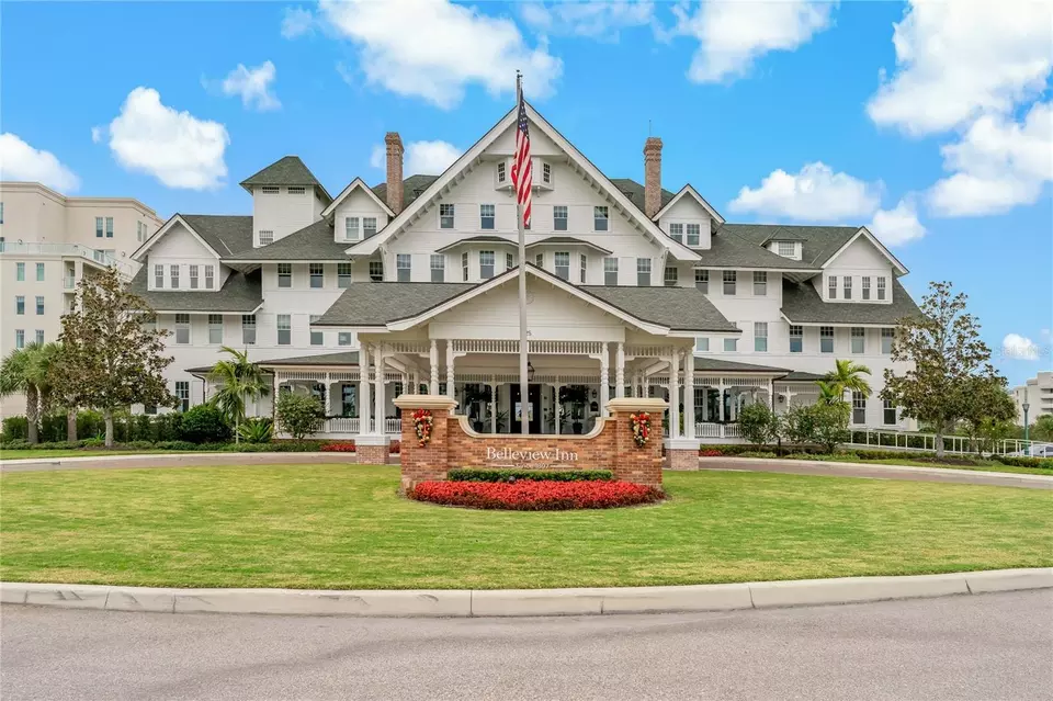 Exterior - 220 Belleview Blvd #305, Belleair, FL 33756 photo 8 of 10