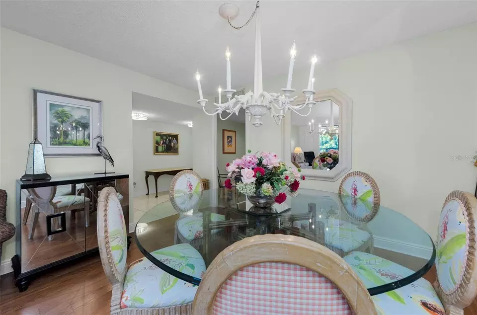 Dining - 220 Belleview Blvd #305, Belleair, FL 33756 photo 2 of 2