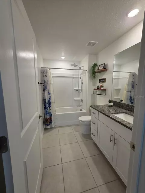 Bath - 253 Rain Lily Ave, Spring Hill, FL 34609 photo 4 of 4