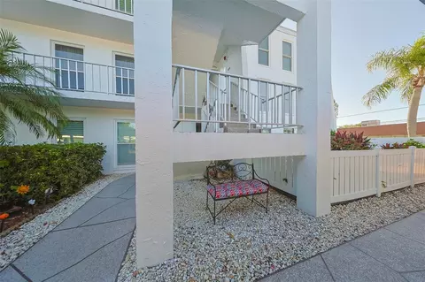 1655 S Highland Ave #J295, Clearwater, FL 33756