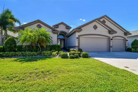 2251 Highwood Ct, Dunedin, FL 34698
