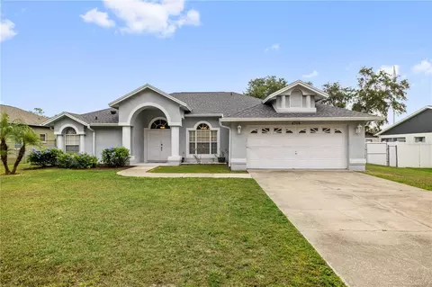 4704 Canterbury Dr, Land O Lakes, FL 34639