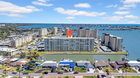 4725 Cove Cir #302, Saint Petersburg, FL 33708