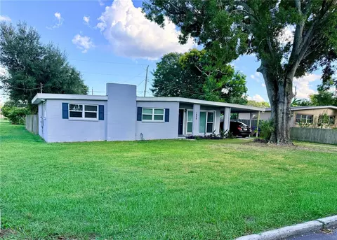 1604 Crystal Ct E, Lakeland, FL 33801