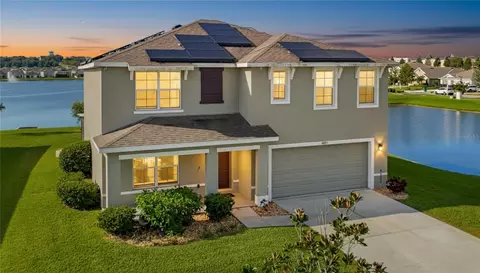 8075 Broad Pointe Dr, Zephyrhills, FL 33540
