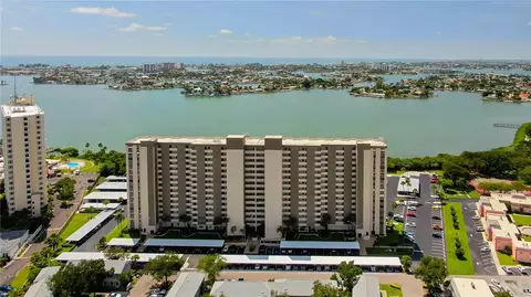 7050 Sunset Dr S #405, South Pasadena, FL 33707