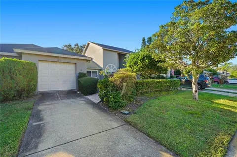 106 Hunter Ct, Palm Harbor, FL 34684