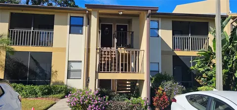 10167 Sailwinds Blvd N #104, Largo, FL 33773