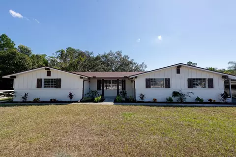 9640 Hilltop Dr, New Port Richey, FL 34654