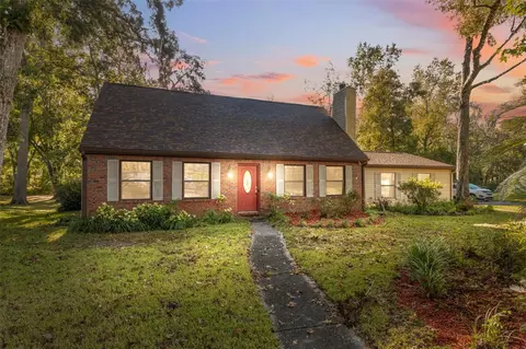 811 Moonlight Lane Ln, Brooksville, FL 34601