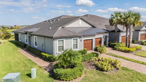 10448 Echo Dock Loop, San Antonio, FL 33576