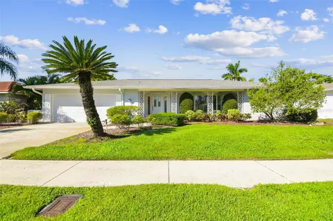 3944 Venetian Way, Tampa, FL 33634