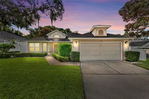102 Vista Ave, Eustis, FL 32726