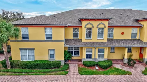 3855 Island Way, Saint Petersburg, FL 33705