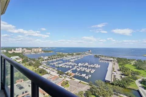 1 Beach Dr SE #2305, Saint Petersburg, FL 33701