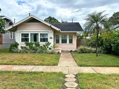356 18th Ave NE, Saint Petersburg, FL 33704