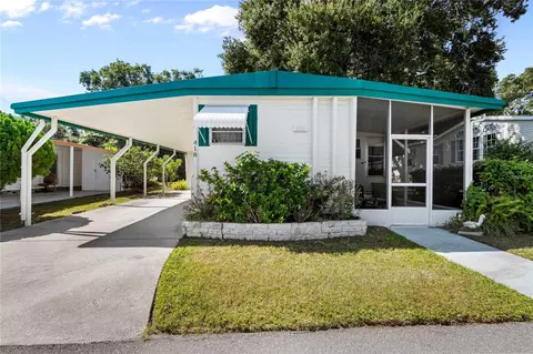 585 Sky Harbor Dr #418, Clearwater, FL 33759