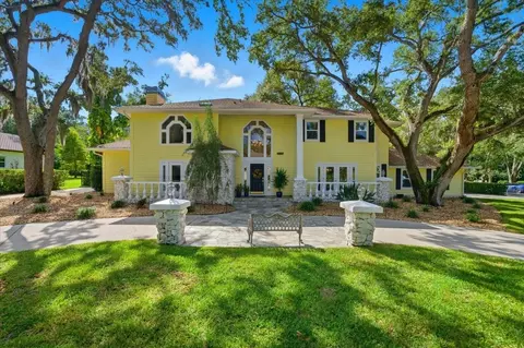 2035 Indian Creek Ct, Dunedin, FL 34698