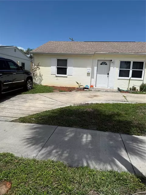 712 Mandalay Ave, Clearwater Beach, FL 33767