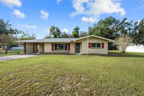 34708 Hibiscus Dr, Dade City, FL 33523