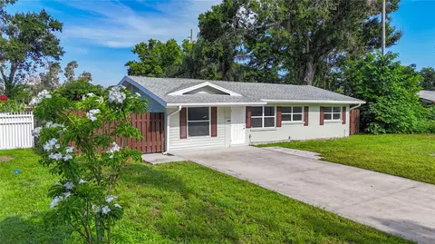 2105 N Allendale Ave, Sarasota, FL 34234