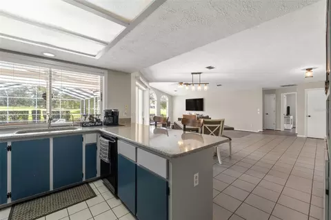 Kitchen - 640 E Hartford St, Hernando, FL 34442 photo 4 of 4