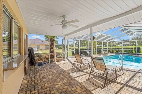 Exterior - 640 E Hartford St, Hernando, FL 34442 photo 4 of 10