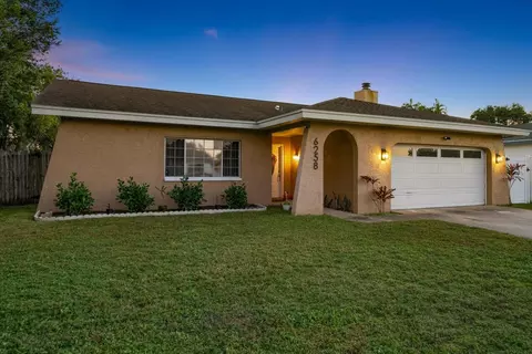 6258 108th Ave N, Pinellas Park, FL 33782