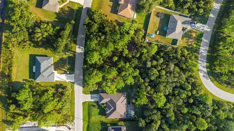 18 Beckwith Ave, North Port, FL 34291