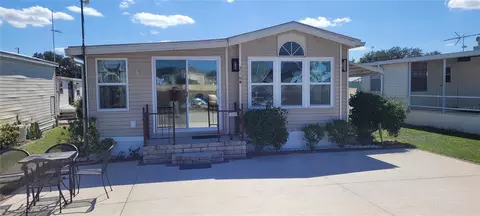 4421 Lane Rd #216 B, Zephyrhills, FL 33541