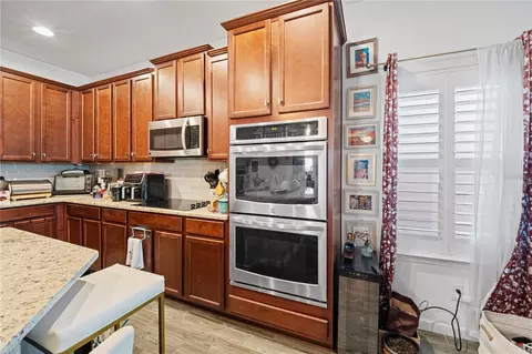 Kitchen - 1722 Reflection Ln, Saint Cloud, FL 34771 photo 3 of 3