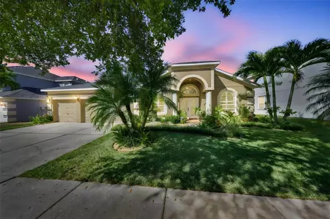 2616 Yukon Cliff Dr, Ruskin, FL 33570