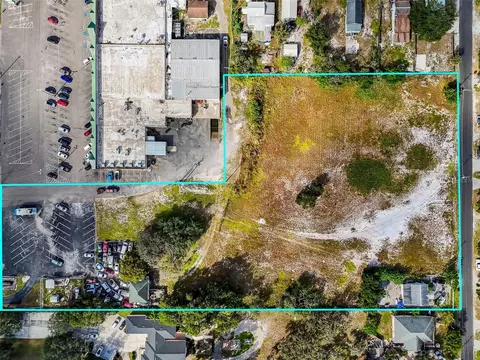 3309 Gloria Ave, Plant City, FL 33563
