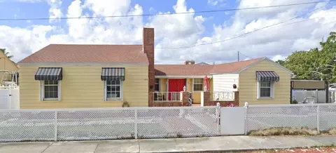 1906 SW 17th Ct, Miami, FL 33145