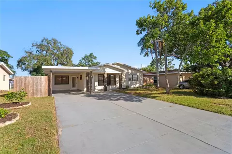 10685 109th St, Largo, FL 33778