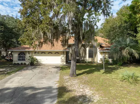 5142 S Louise Pt, Homosassa, FL 34446