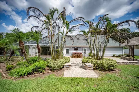 Exterior - 504 Covington Park St, Seffner, FL 33584 photo 10 of 11