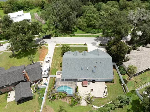 View/Area - 504 Covington Park St, Seffner, FL 33584 photo 5 of 7