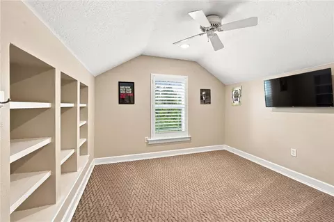Bedroom - 504 Covington Park St, Seffner, FL 33584 photo 5 of 6