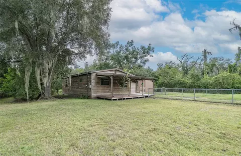 10011 E Sligh Ave, Tampa, FL 33610
