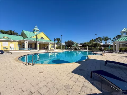 Exterior - 335 Cockle Shell Loop, Apollo Beach, FL 33572 photo 12 of 15