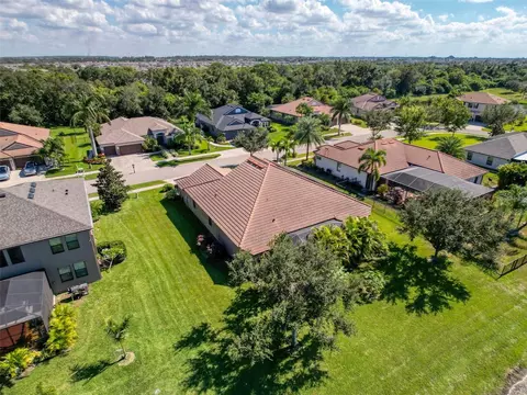 View/Area - 335 Cockle Shell Loop, Apollo Beach, FL 33572 photo 8 of 27