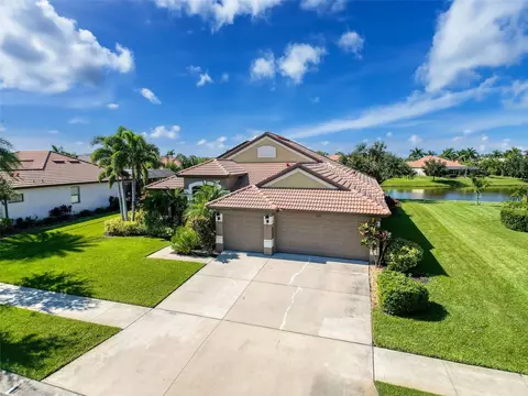 View/Area - 335 Cockle Shell Loop, Apollo Beach, FL 33572 photo 2 of 27