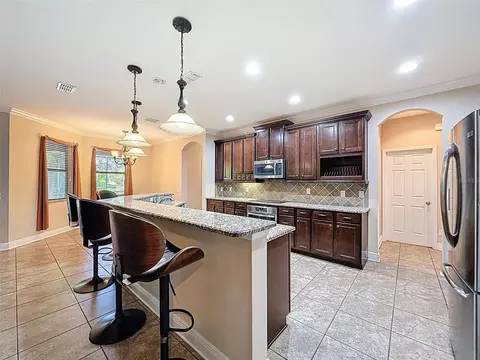 Kitchen - 335 Cockle Shell Loop, Apollo Beach, FL 33572 photo 1 of 8