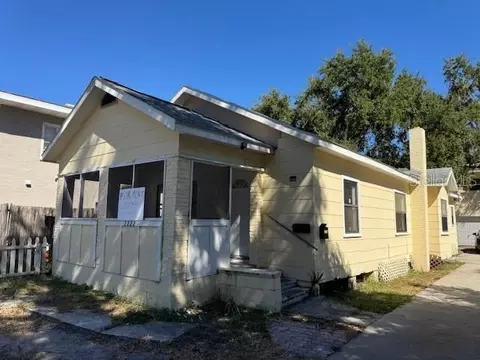 2222 10th St S, Saint Petersburg, FL 33705