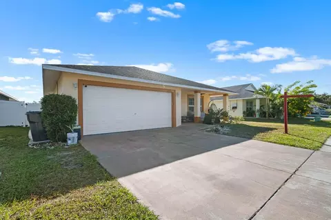 1132 Shared Passion St, Ruskin, FL 33570