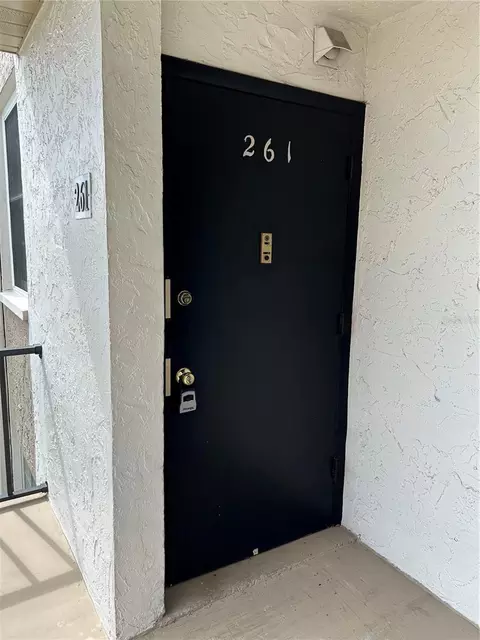 Exterior - 108 Clocktower Dr #261, Brandon, FL 33510 photo 1 of 1
