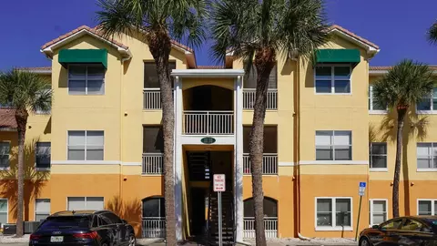 10764 70th Ave #2208, Seminole, FL 33772