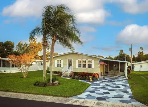 122 Colonial Blvd #6, Palm Harbor, FL 34684