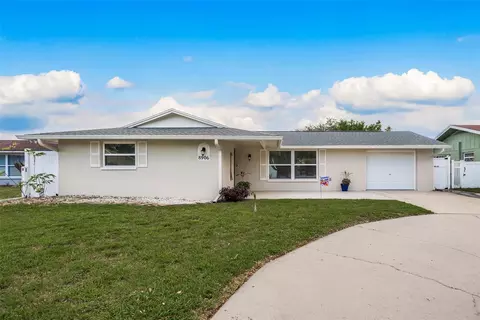 8906 Catalina Dr, Port Richey, FL 34668